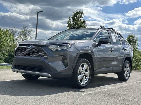 Used 2021 Toyota RAV4 Limited AWD/4WD image 30
