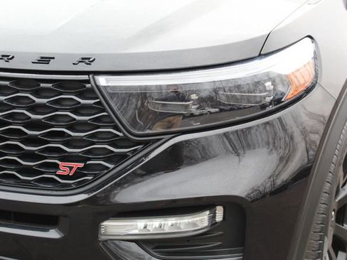 Used 2022 Ford Explorer ST w/ Equipment Group 401A image 11