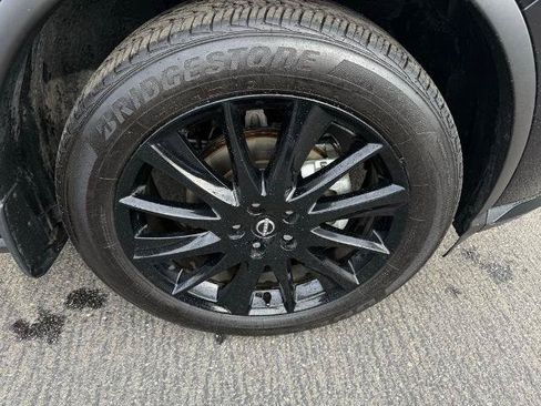 Certified 2024 Nissan Murano SV w/ SV Midnight Edition Package FWD image 8