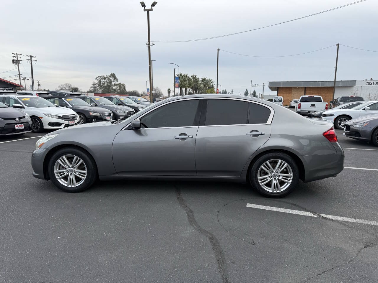 Used 2011 INFINITI G37 Journey w/ Premium Pkg RWD image 6