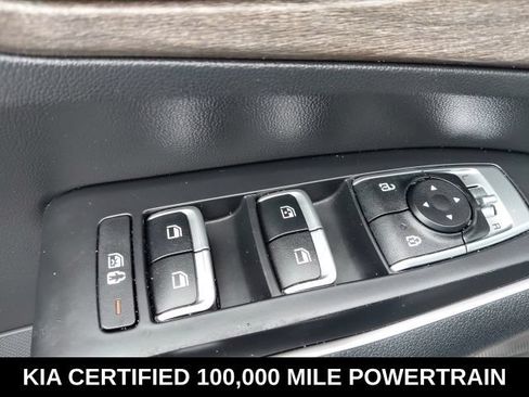 Certified 2022 Kia Sorento EX w/ Panoramic Sunroof Package FWD image 17