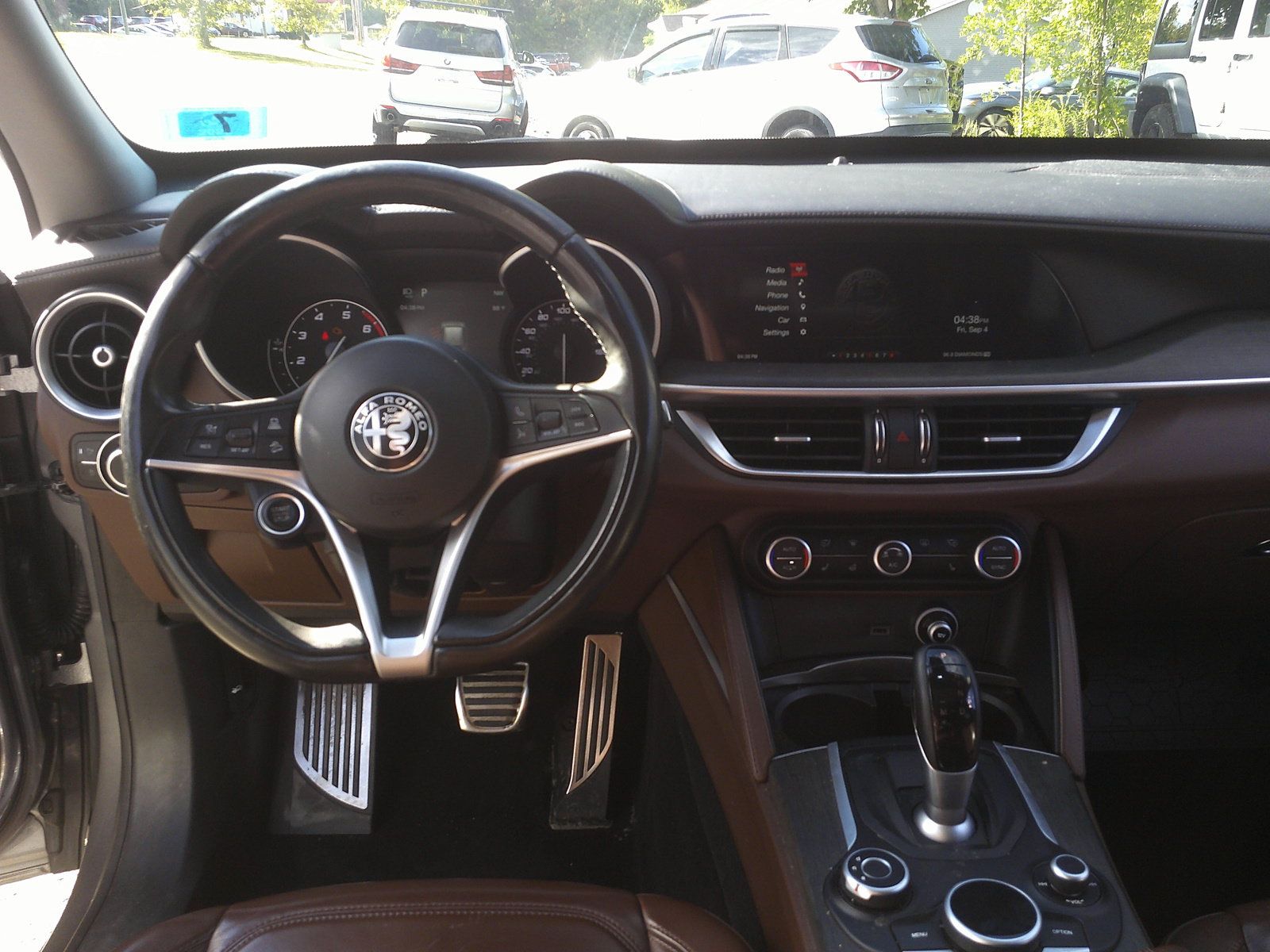 Used 2019 Alfa Romeo Stelvio Ti Lusso w/ Quick Order Package 22X Lusso AWD/4WD image 13