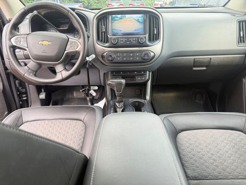 Used 2018 Chevrolet Colorado Z71 AWD/4WD image 19