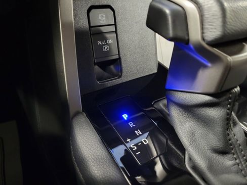 Used 2023 Toyota Tundra Limited image 16