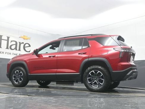 New 2026 Chevrolet Equinox ACTIV w/ Convenience Package III image 33