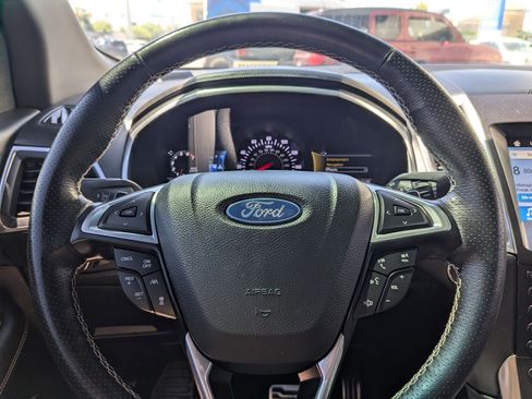 Used 2019 Ford Edge ST w/ Equipment Group 401A AWD/4WD image 19