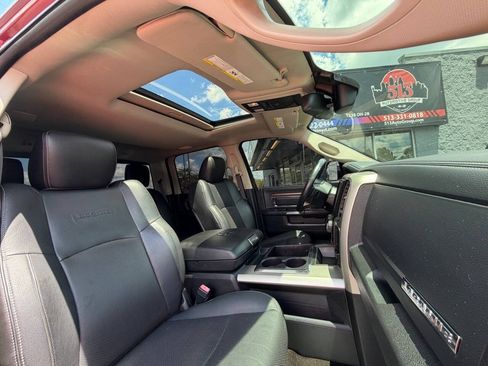 Used 2015 RAM 1500 Laramie AWD/4WD image 30