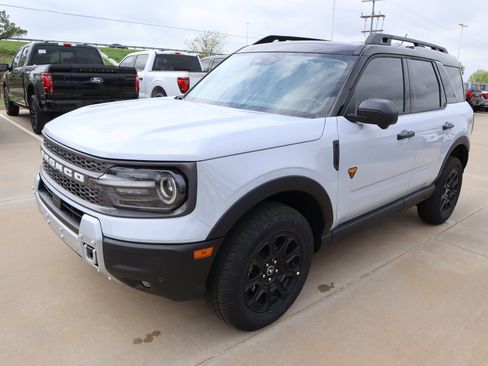 New 2026 Ford Bronco Sport Badlands w/ Badlands Tech Package AWD/4WD image 12