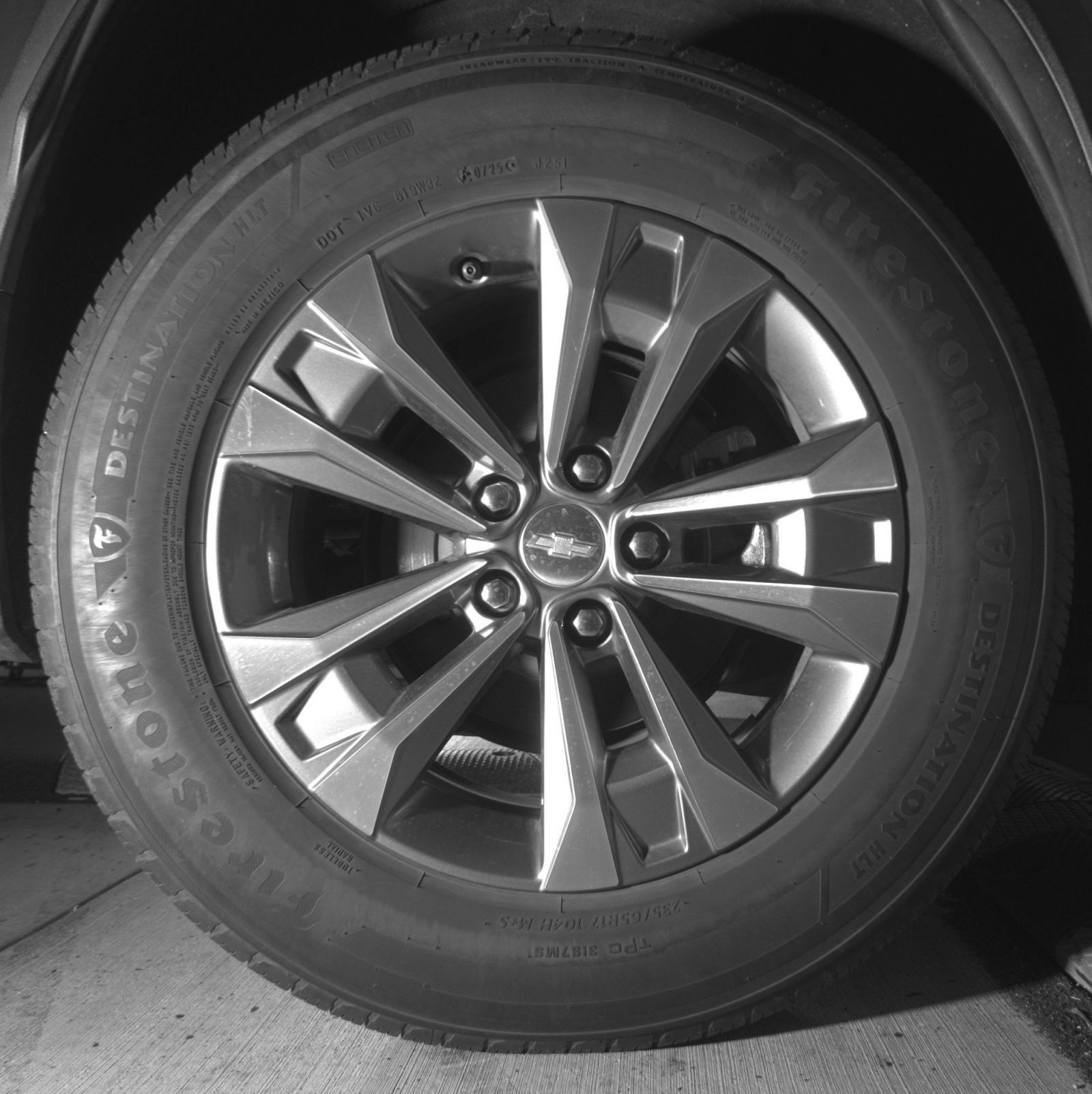 Used 2025 Chevrolet Equinox LT FWD image 18