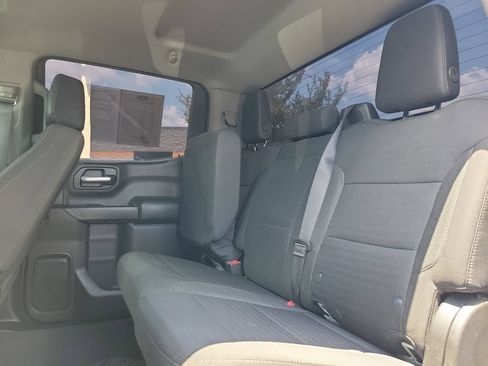 Used 2022 Chevrolet Silverado 1500 Custom Trail Boss AWD/4WD image 11