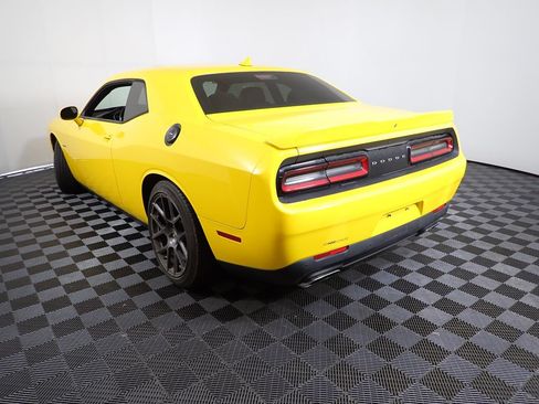 Used 2017 Dodge Challenger R/T Plus RWD image 13