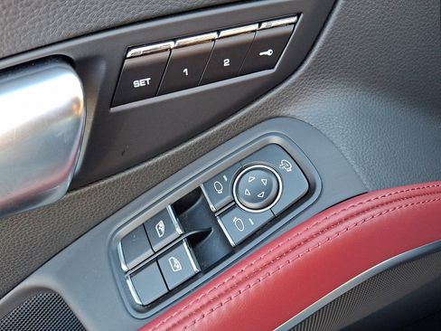 Used 2024 Porsche 718 Boxster image 26