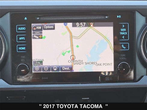 Used 2017 Toyota Tacoma TRD Off-Road image 19