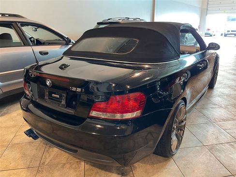 Used 2009 BMW 135i Convertible image 69