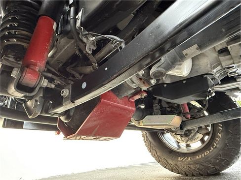 Used 2018 Jeep Wrangler Unlimited Rubicon image 24