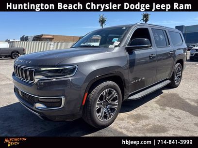 Used 2024 Jeep Wagoneer L Series II w/ Flexible Seating Group