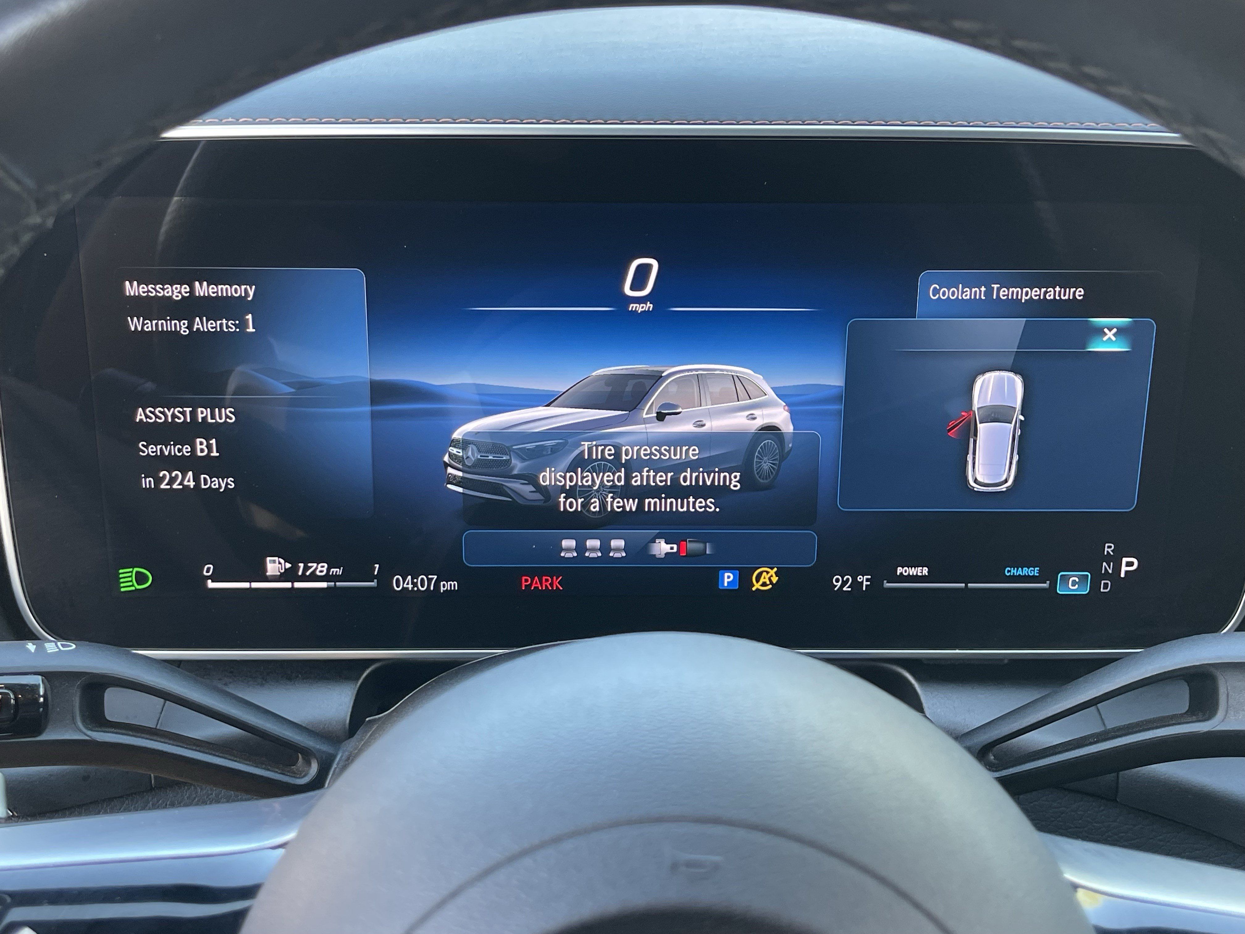 Used 2025 Mercedes-Benz GLC 300 image 31