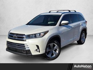 Used 2019 Toyota Highlander Limited video 1