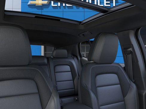 New 2026 Chevrolet Equinox EV LT FWD image 24