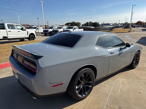 Used 2021 Dodge Challenger R/T Scat Pack w/ Plus Package image 7