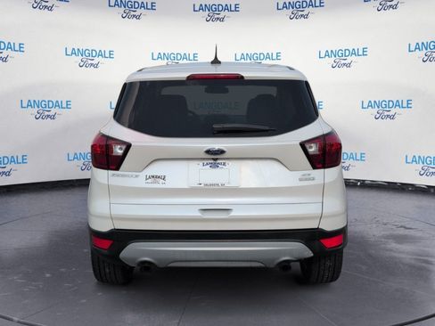 Used 2019 Ford Escape SE FWD image 8