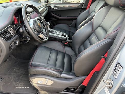 Used 2021 Porsche Macan GTS AWD/4WD image 25