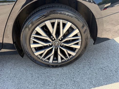 Used 2024 Nissan Altima 2.5 SV FWD image 23