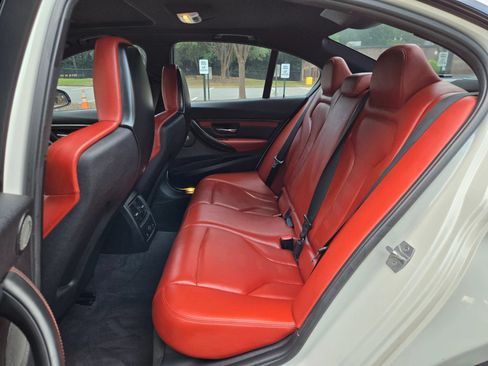 Used 2016 BMW M3 RWD image 17