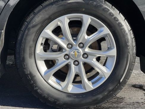 Used 2020 Chevrolet Equinox LT image 12