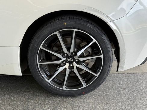 Used 2022 Toyota GR86 w/ ALL Weather Mat Package (TMS) RWD image 10