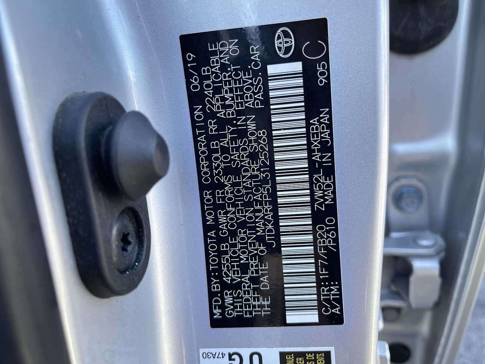 Used 2020 Toyota Prius Prime LE FWD image 28