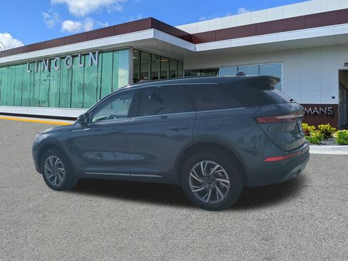 New 2026 Lincoln Corsair Premiere image 6