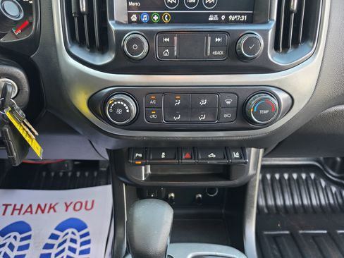 Used 2022 Chevrolet Colorado LT w/ Fleet Safety Package AWD/4WD image 31