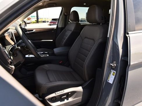 New 2026 Volkswagen Atlas SEL AWD/4WD image 19