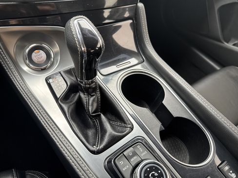 Used 2021 Nissan Maxima 3.5 SV w/ Floor Mat Group FWD image 16