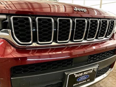 Used 2021 Jeep Grand Cherokee L Limited AWD/4WD image 30