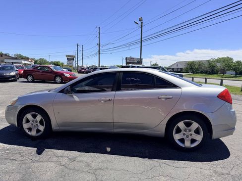 Used 2008 Pontiac G6 Sedan w/ G6 Preferred Package FWD image 3