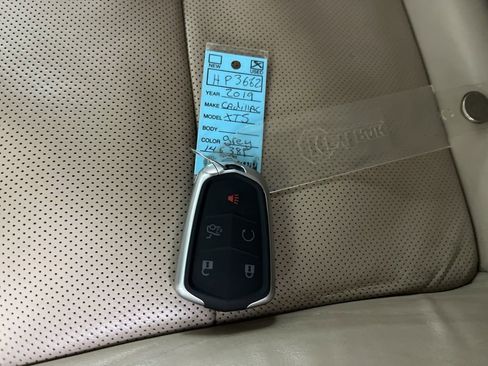 Used 2019 Cadillac XTS Luxury w/ Driver Awareness Package image 78