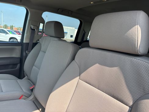 Certified 2017 Chevrolet Silverado 1500 LT w/ All Star Edition AWD/4WD image 28