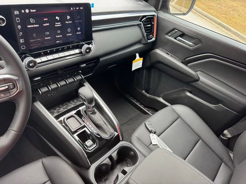 New 2026 GMC Canyon Elevation w/ Convenience Package image 31