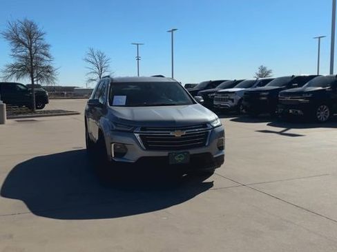 Certified 2023 Chevrolet Traverse LT image 4