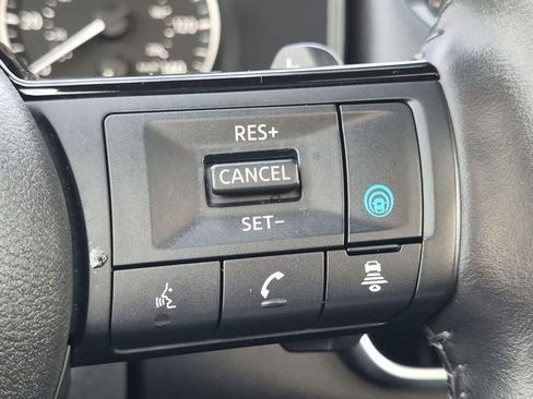 Used 2023 Nissan Rogue SL w/ SL Premium Package AWD/4WD image 16
