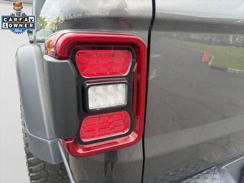 Certified 2022 Jeep Gladiator Mojave w/ LED Lighting Group AWD/4WD image 21