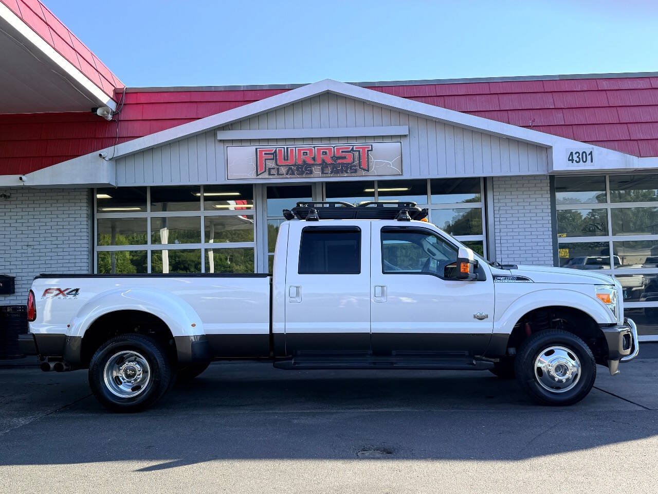 Used 2015 Ford F350 King Ranch AWD/4WD image 2