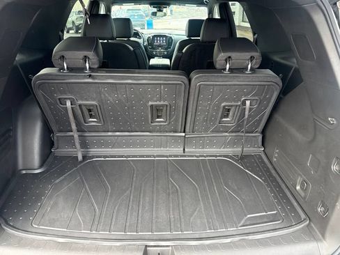 Used 2023 Chevrolet Traverse LT w/ LPO, Floor Liner Package AWD/4WD image 37