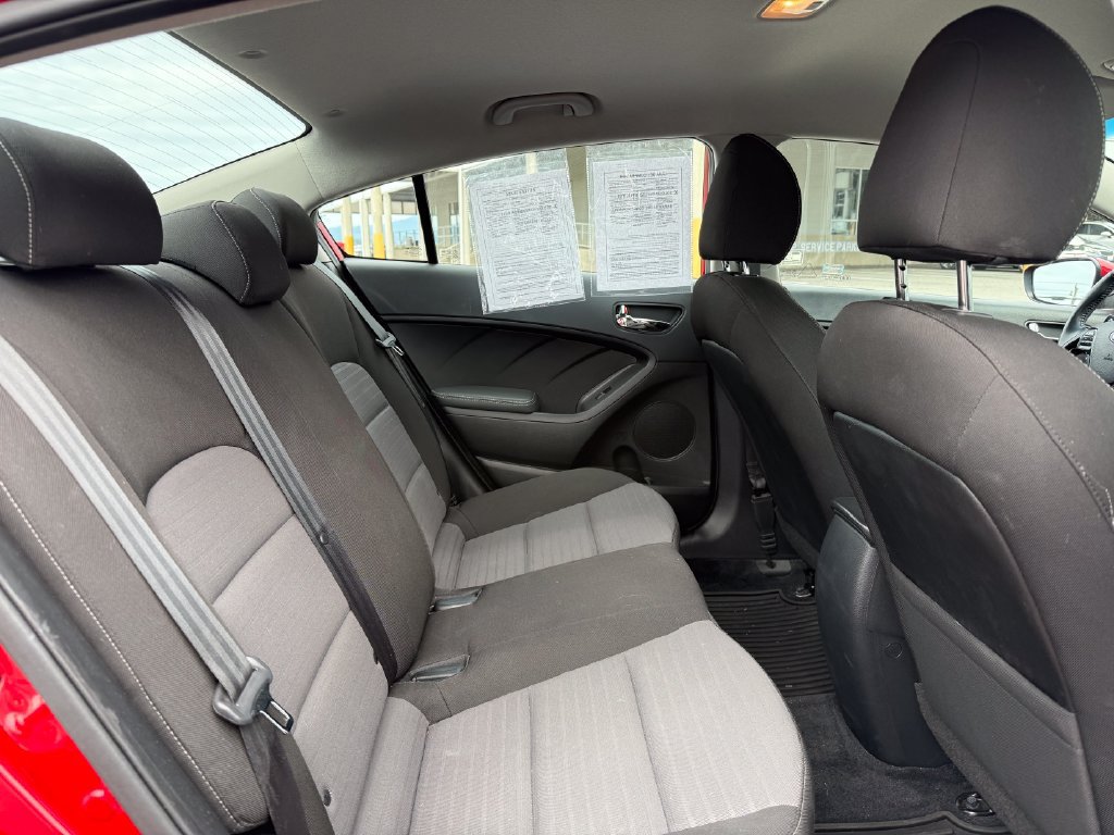 Used 2017 Kia Forte S FWD image 12