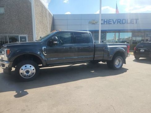 Used 2019 Ford F450 Lariat w/ Lariat Ultimate Package AWD/4WD image 5