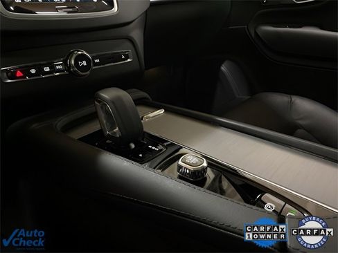 Used 2024 Volvo XC90 B5 Core image 47