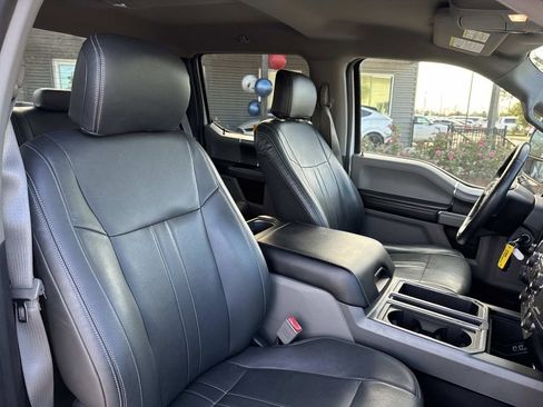 Used 2018 Ford F150 XLT w/ Equipment Group 302A Luxury image 12