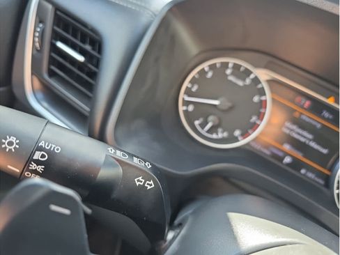 Used 2026 Nissan Rogue SV image 25